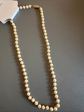 Vintage G.Silver Faux Pearl Knotted Necklace Decorative Clasp